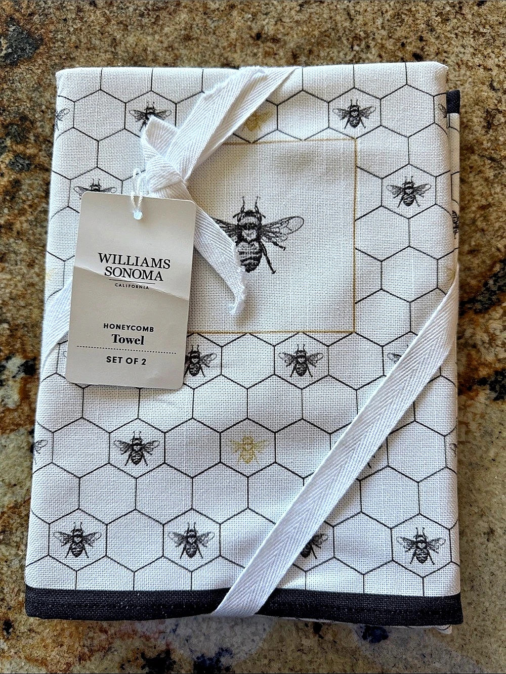 Williams Sonoma Honeycomb Towel Set of 2